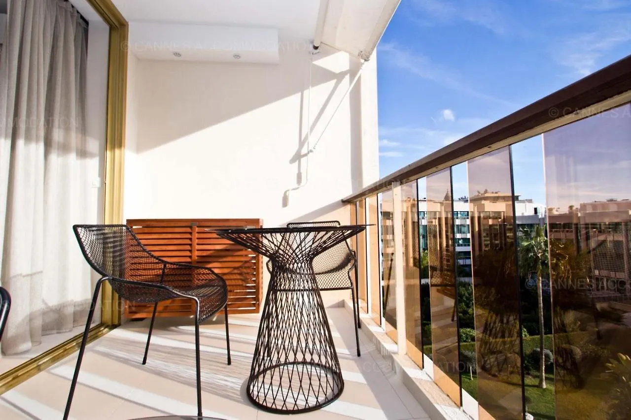 Khayat Apartment Cannes